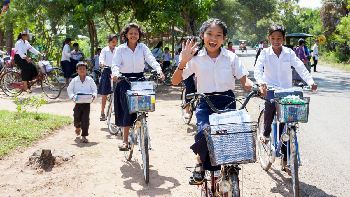 Zugang zu Schulung und Bildung für Jugendliche in Kambodscha