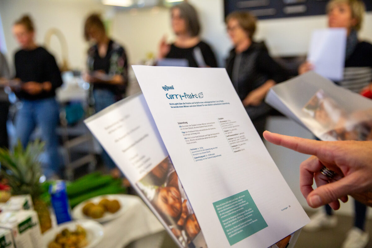 NGO, Spenden, Kambodscha, Schweiz